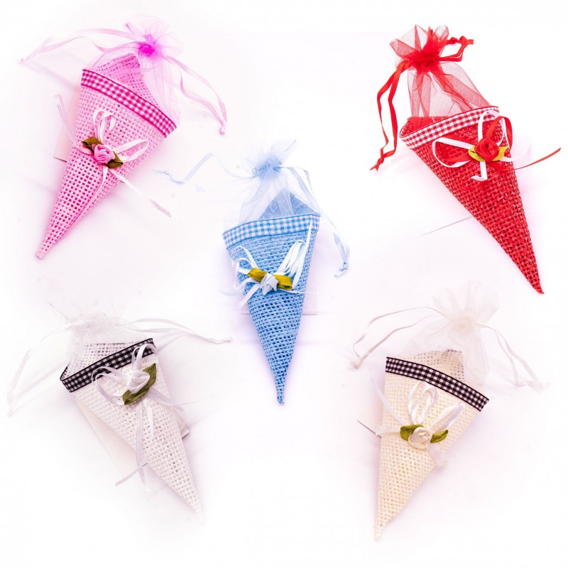 Cono sencillo con lazo para regalo