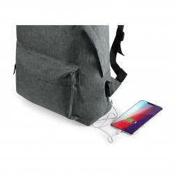 Mochila con estación de carga usb para chicos