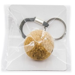 Llavero corcho con bola tridimensional
