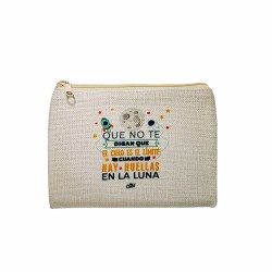 Neceser que no te digan que el cielo es el límite cuando hay huellas en la luna