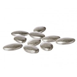 Pulsera árbol de la vida con nombre de invitada en adhesivo presentada en cajita novia