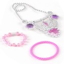 Collar y pulseras de juguete