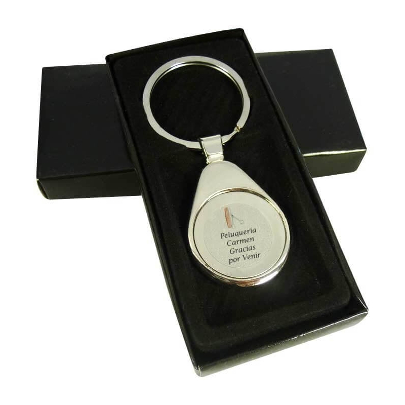 Llavero personalizado para clientes en caja negra