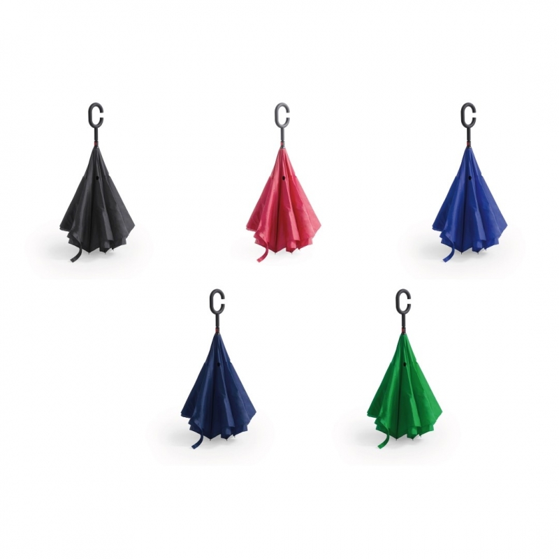 Paraguas con apertura invertida